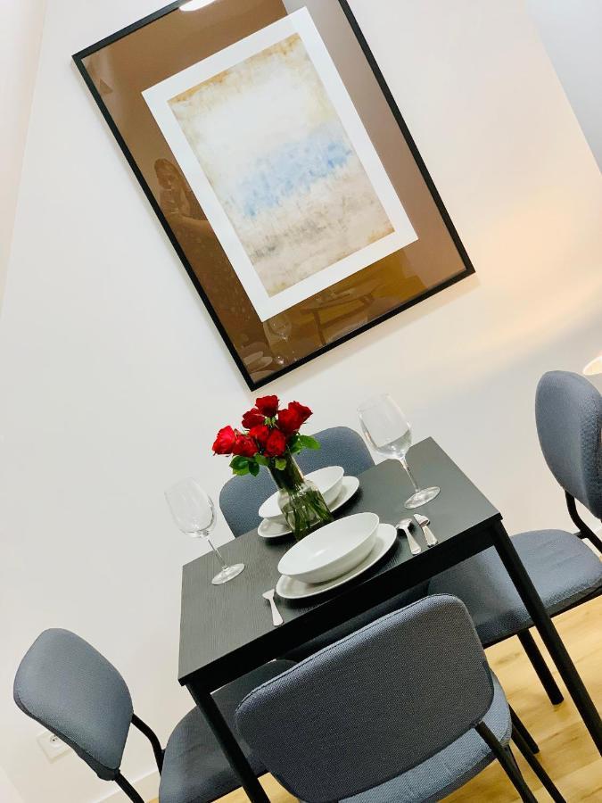 Hotel, Apartament Pod Zlotym Lwem W Samym Centrum Miasta Z Darmowym Parkingiem VII Klodzko Ngoại thất bức ảnh