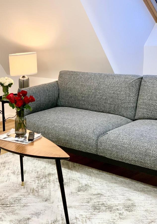 Hotel, Apartament Pod Zlotym Lwem W Samym Centrum Miasta Z Darmowym Parkingiem VII Klodzko Ngoại thất bức ảnh