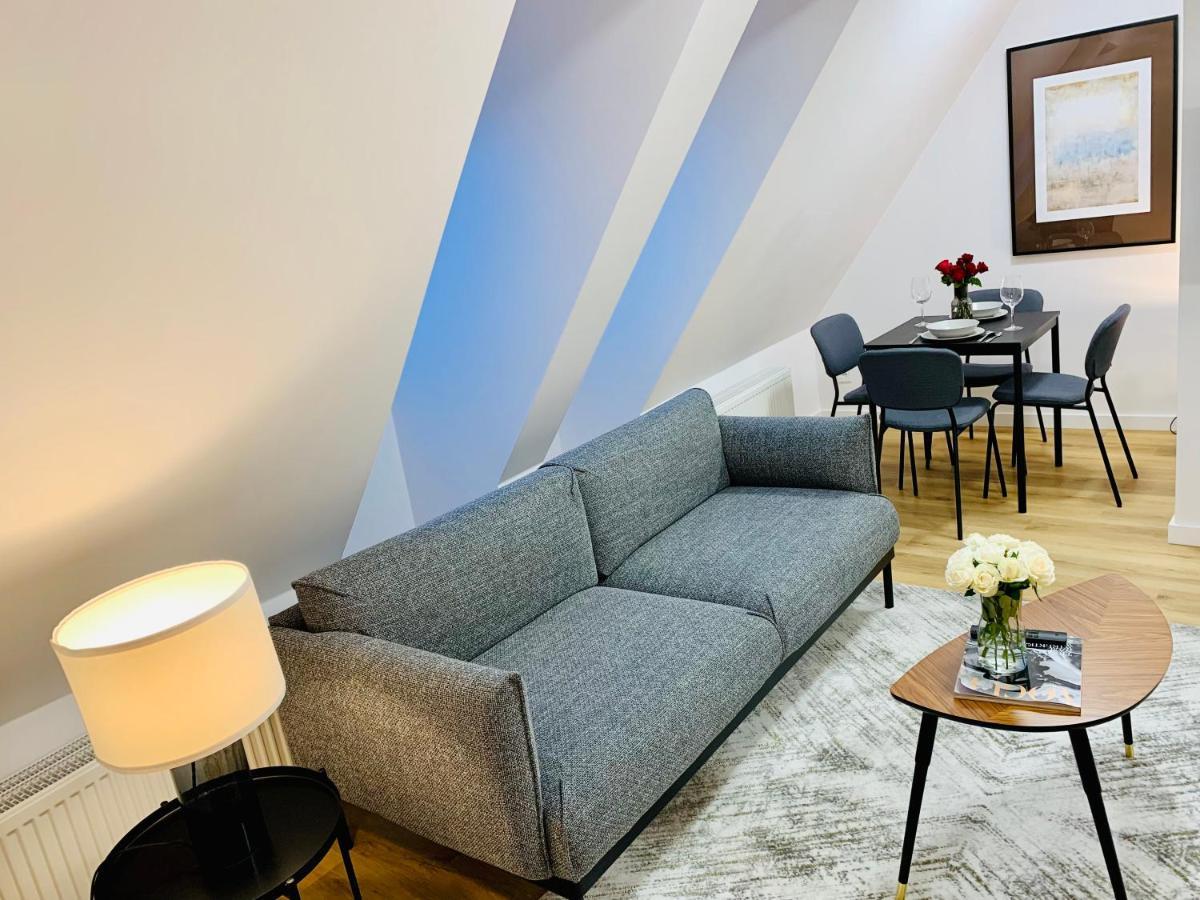 Hotel, Apartament Pod Zlotym Lwem W Samym Centrum Miasta Z Darmowym Parkingiem VII Klodzko Ngoại thất bức ảnh